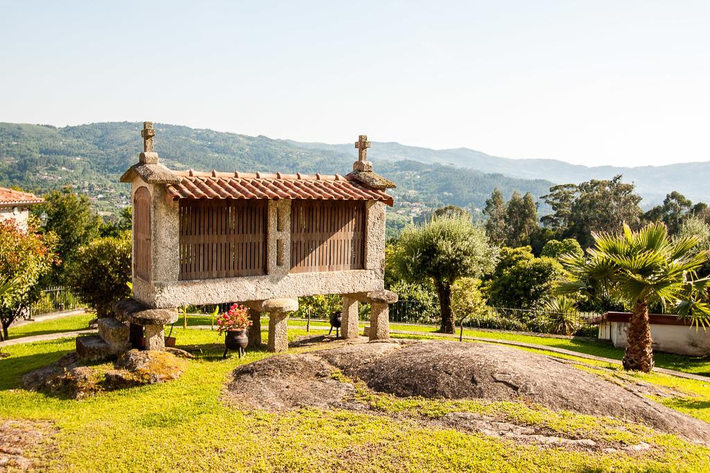 アルコス・デ・ヴァルデヴェス Quinta Da Touralヴィラ 部屋 写真