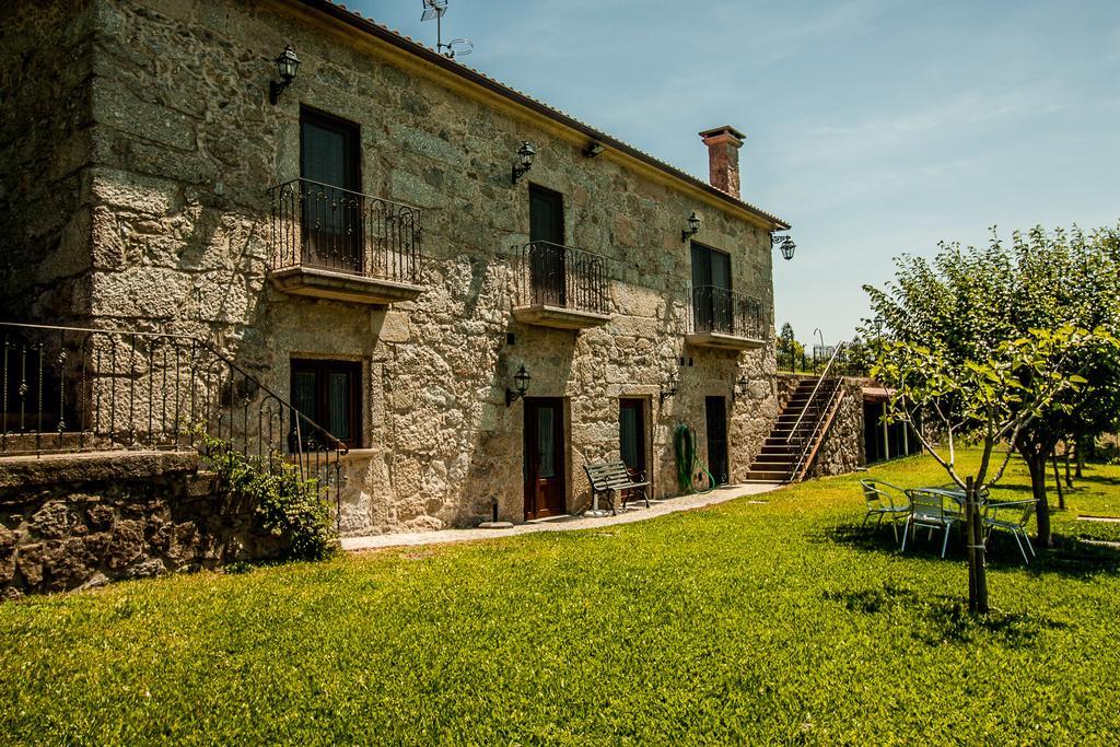 アルコス・デ・ヴァルデヴェス Quinta Da Touralヴィラ 部屋 写真