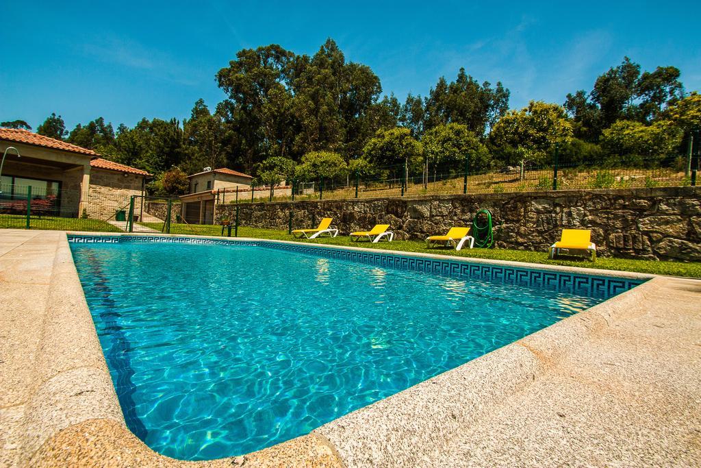 アルコス・デ・ヴァルデヴェス Quinta Da Touralヴィラ エクステリア 写真